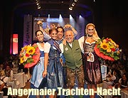 Angermaier Trachten Nacht 2016 am 08.09.2016 in der Alten Kongresshalle an der Theresienwiese. „Angermaier Wiesn-Dirndl 2016“ wurde Jennifer Pfaller  (©Foto. Martin Schmitz)